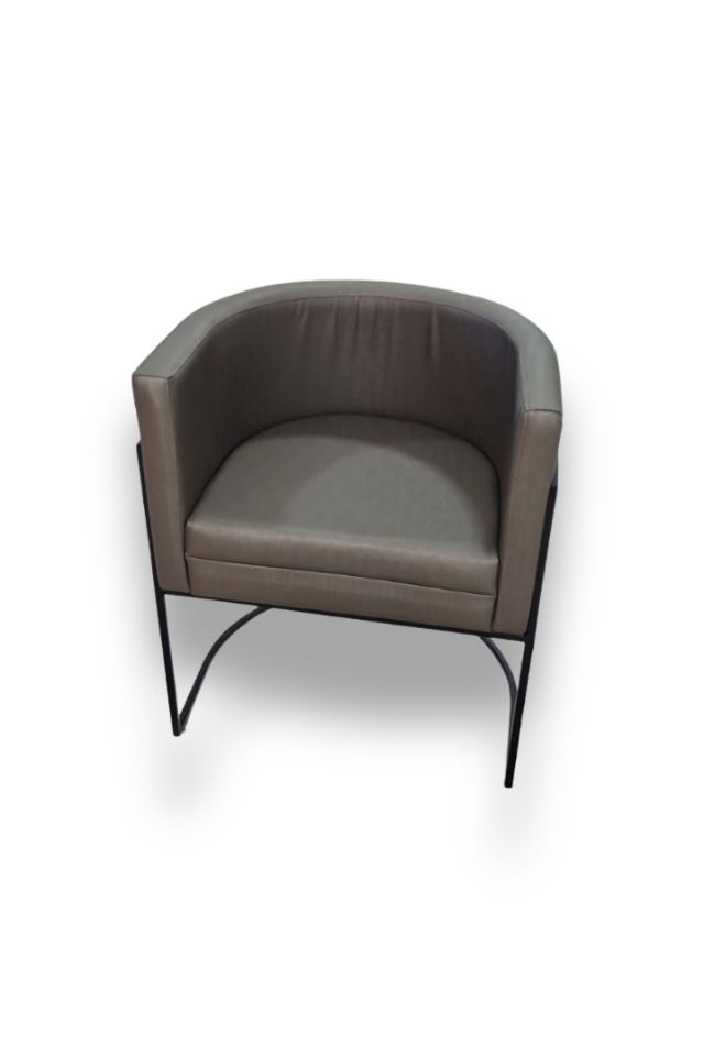 Sillón Luna - Diseño Envolvente y Estilo Moderno
