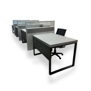 👥 Estación de Trabajo para 4 Personas con Divisores – Organización y Confort para Equipos Productivos